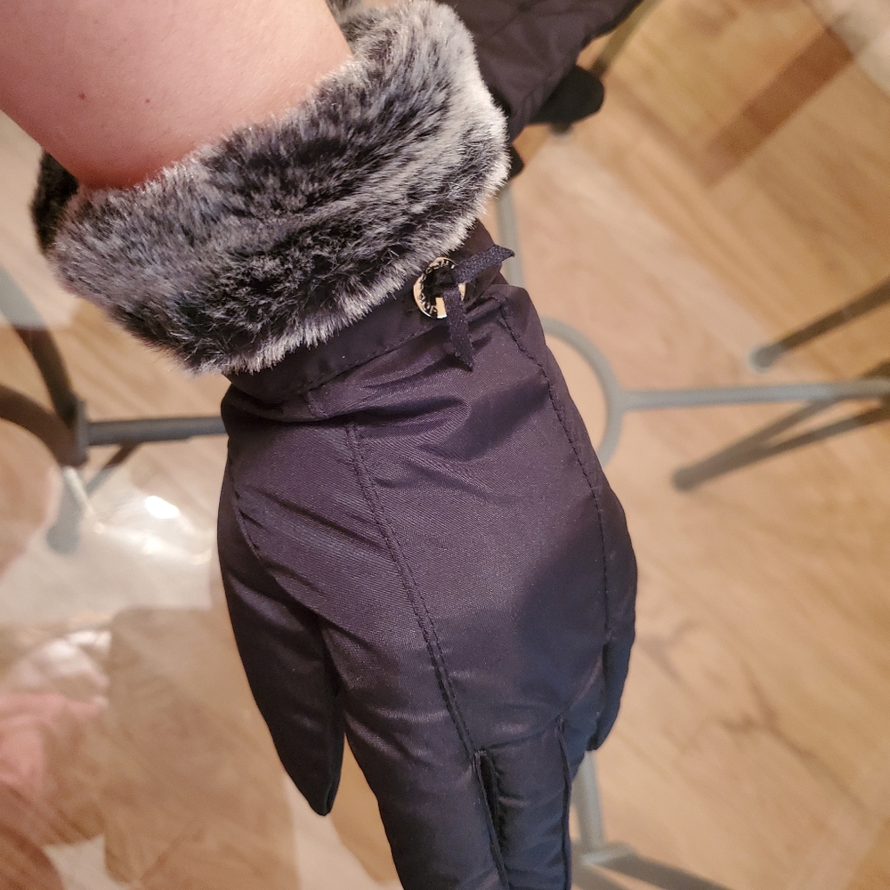 Weatherproof gloves - Picture 2 of 9